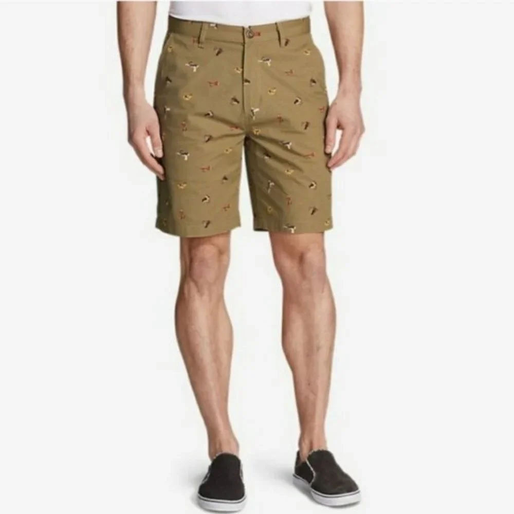 Eddie Bauer shorts with fishing lures printed, Size 42 - Picture 1 of 7